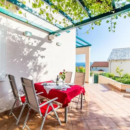 Apartment In With Sea View, Terrace, Air Conditioning, Wifi 3739-3
